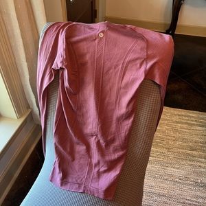 Lululemon swiftly long sleeve top